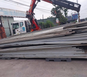 Thu Mua Tôn Cũ ,Tôn Kẽm Phế Liệu GIÁ CAO