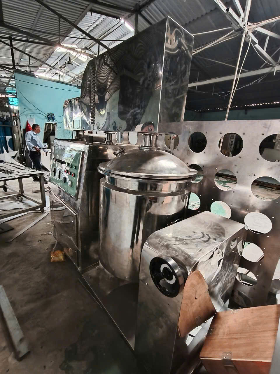 thu mua máy móc cũ phế liệu tận nơi tại hà nội