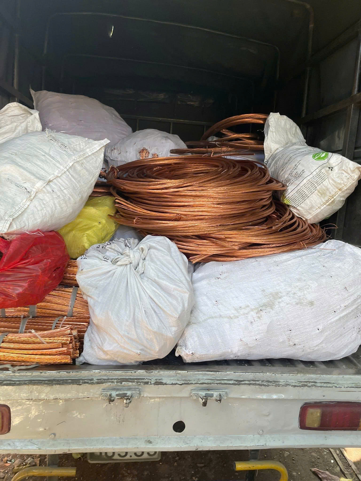 phế liệu hcm chuyên thu mua phế liệu đồng giá cao tại tphcm