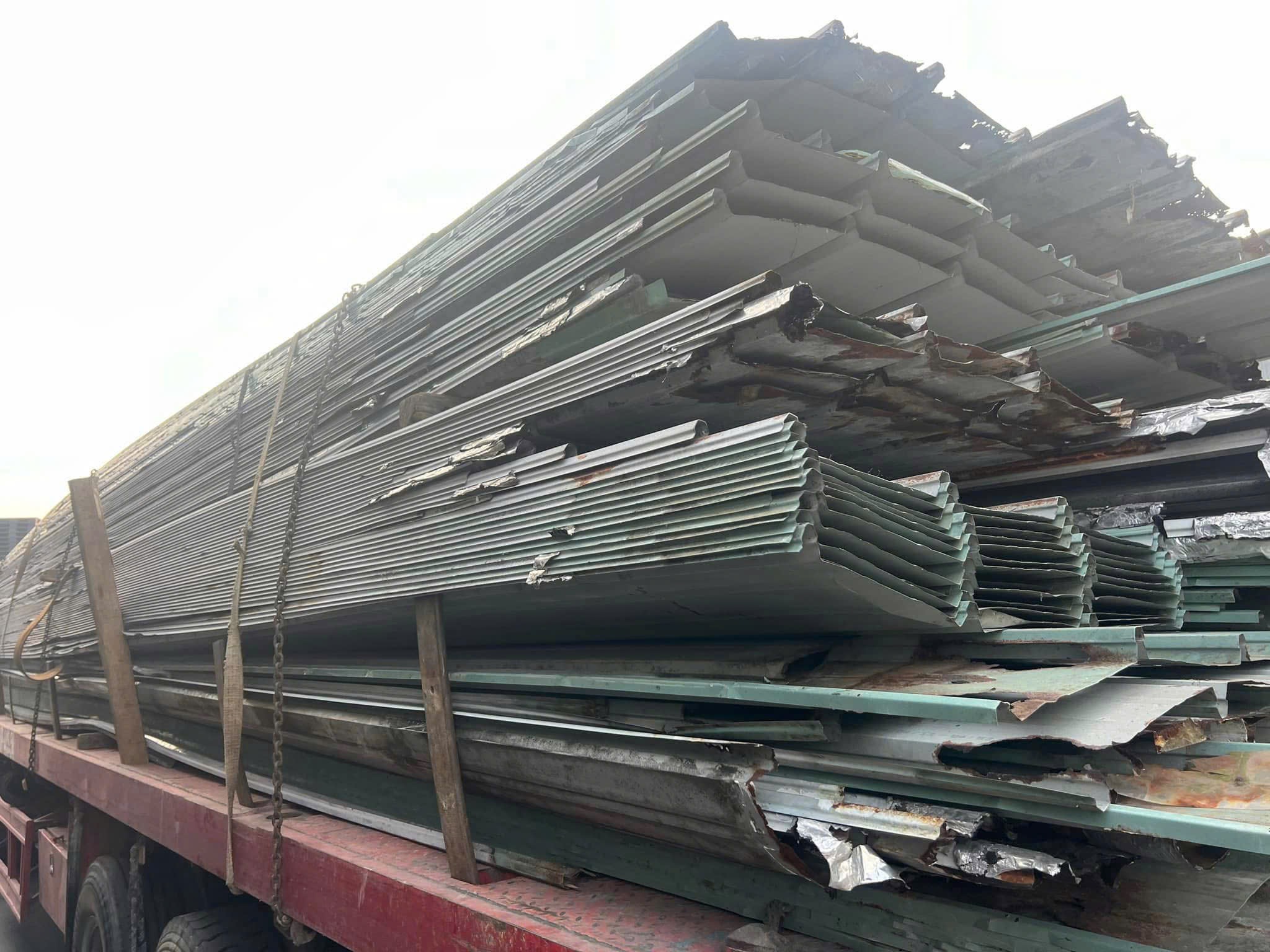 phế liệu hcm chuyên thu mua tôn cũ và tôn mạ kẽm giá cao