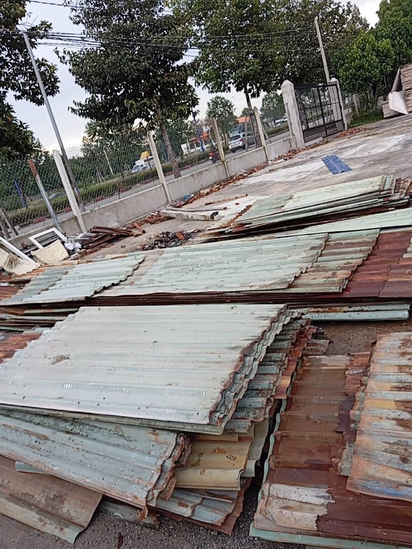 thu mua tôn cũ và tôn mạ kẽm giá cao tận nơi