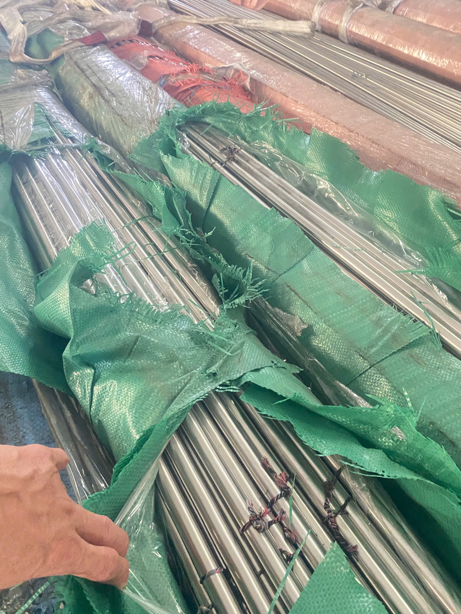Phế Liệu HCM là đơn vị thu mua phế liệu tại kcn vĩnh lộc giá cao