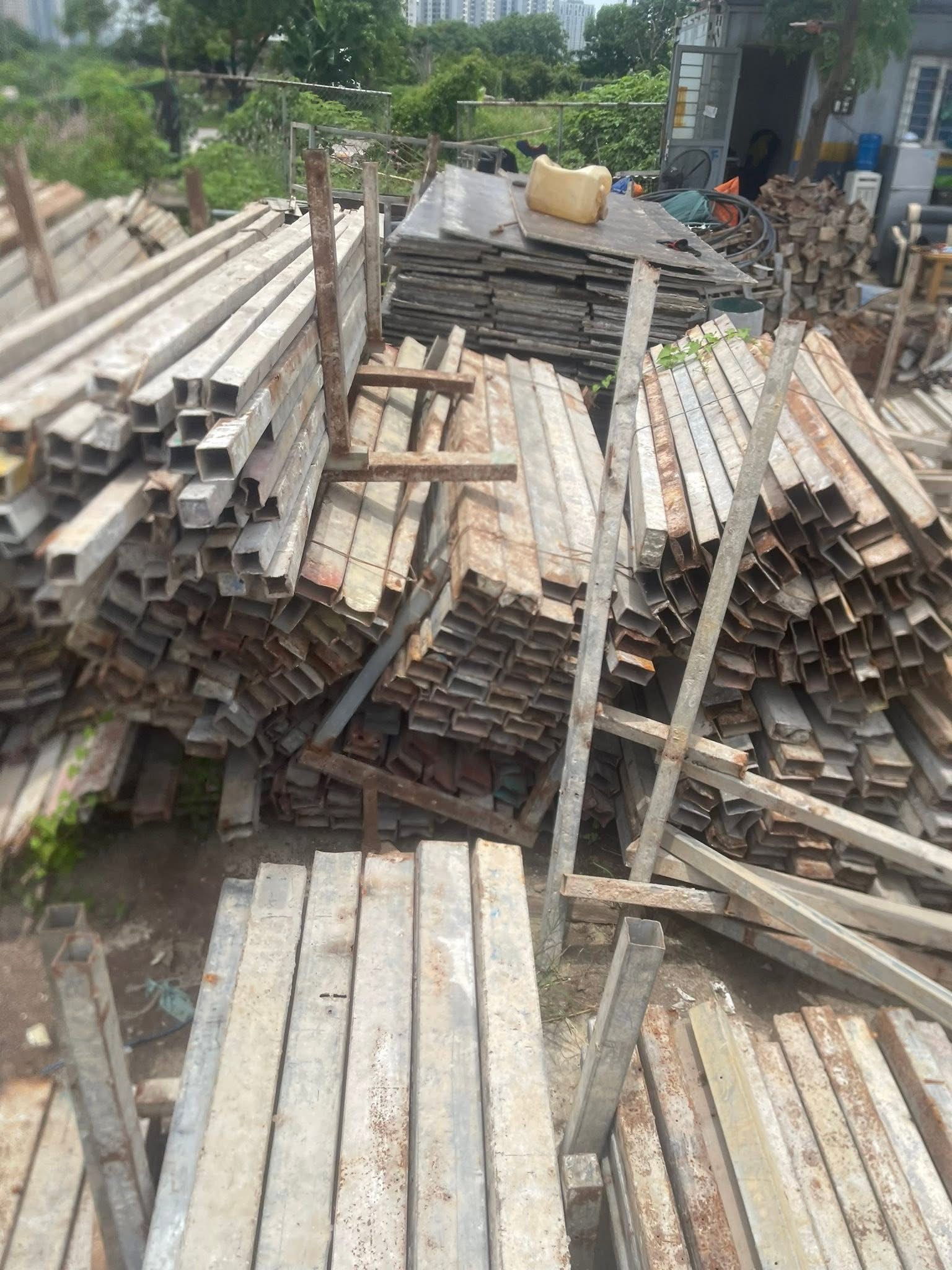phế liệu các loại mà chúng tôi thu mua và dọn dẹp sạch sẽ