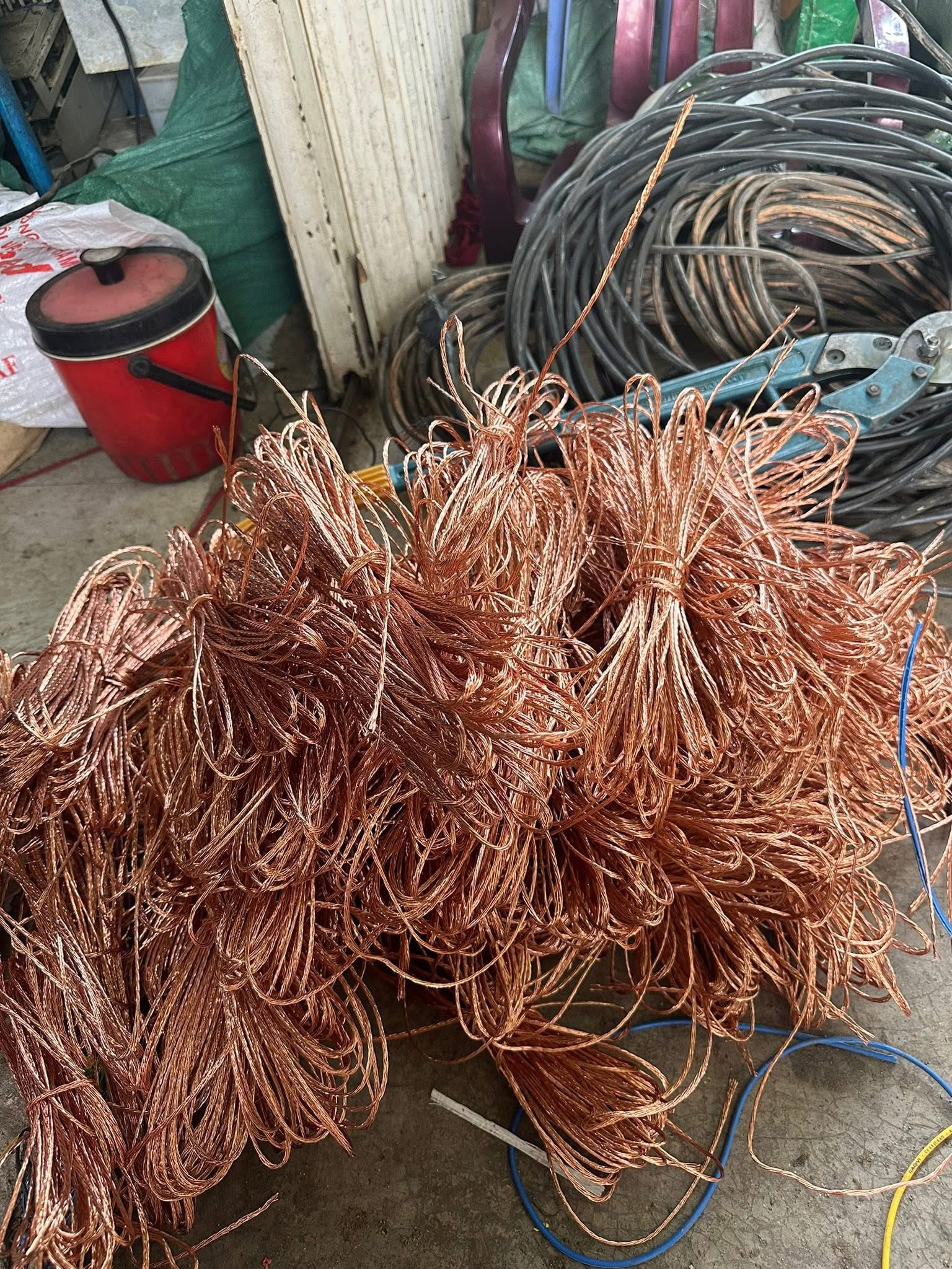 thu mua phế liệu sắt vụn các tỉnh miền Trung