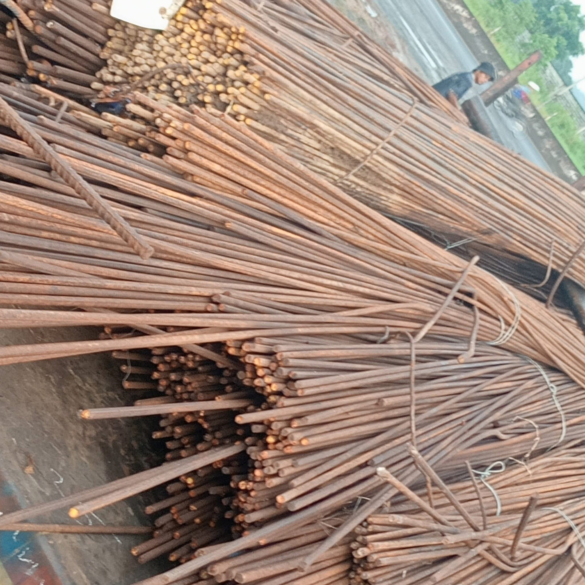 phế liệu sắt thép và đồng phế liệu được chúng tôi thu mua tại củ chi