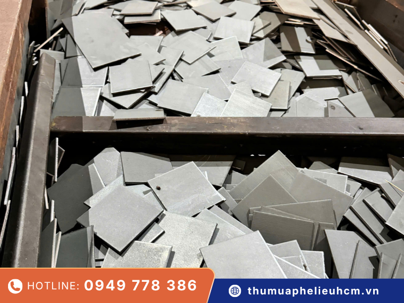 thu mua phế liệu sắt chuyên nghiệp uy tín